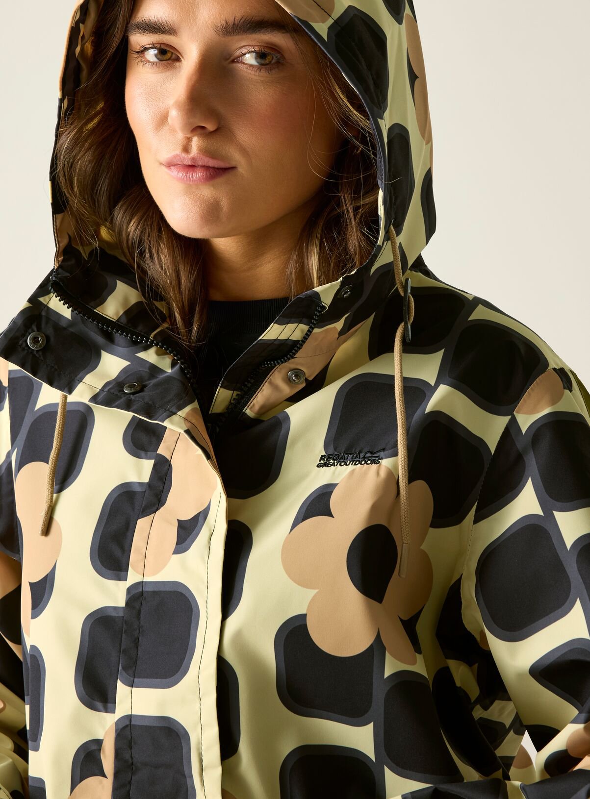 REGATTA Orla Mid Length Waterproof Jacket 8 - Image 6 thumbnail